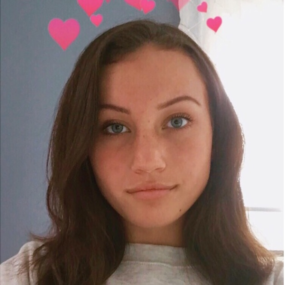 Meet your Posher, Ally